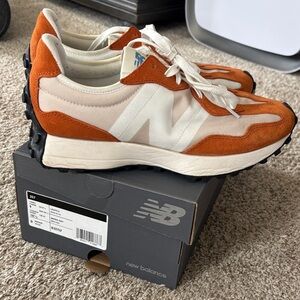 New BalanceSneakers in Orange and Cream